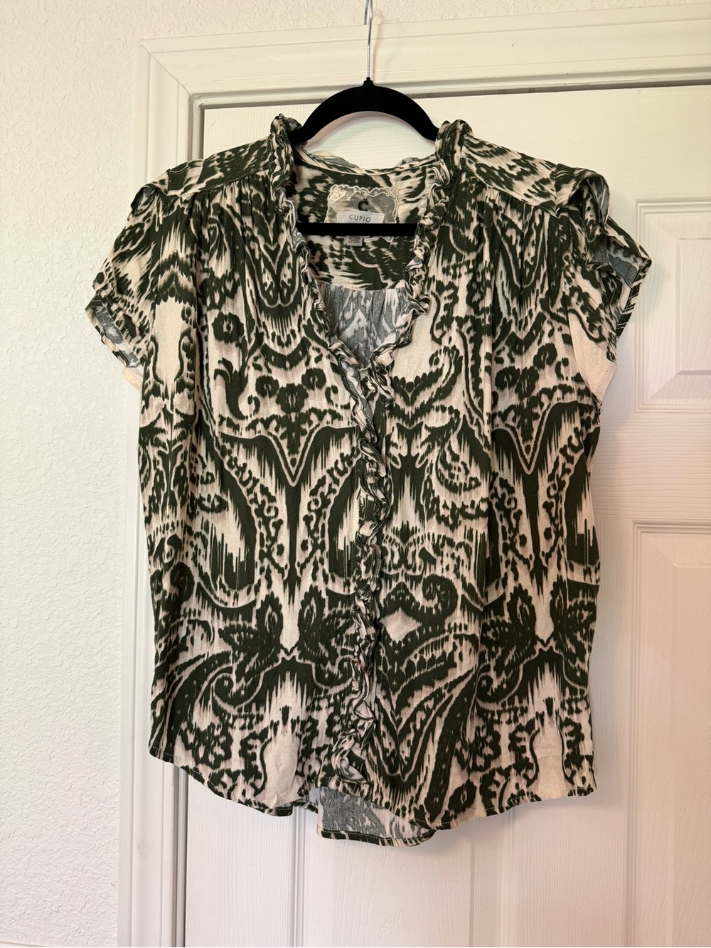 Cupio Olive and Cream Patterned Ruffle-Trim Button Down Blouse